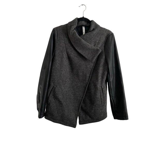 Fabletics Womn XL Fleece Faux Leather Pockets Wrap Front Grunge Moto Milano Coat - Picture 3 of 14